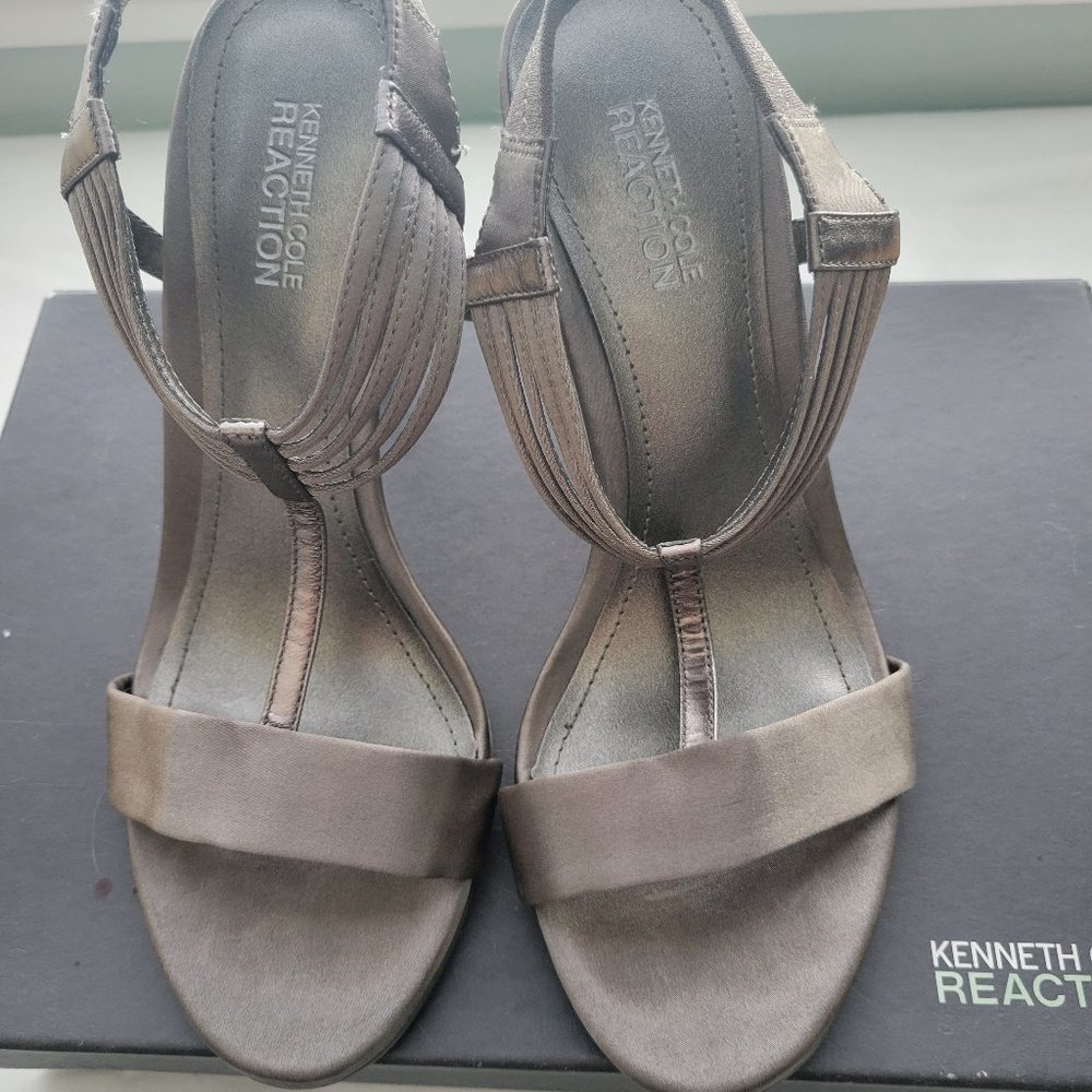 Kenneth Cole heels